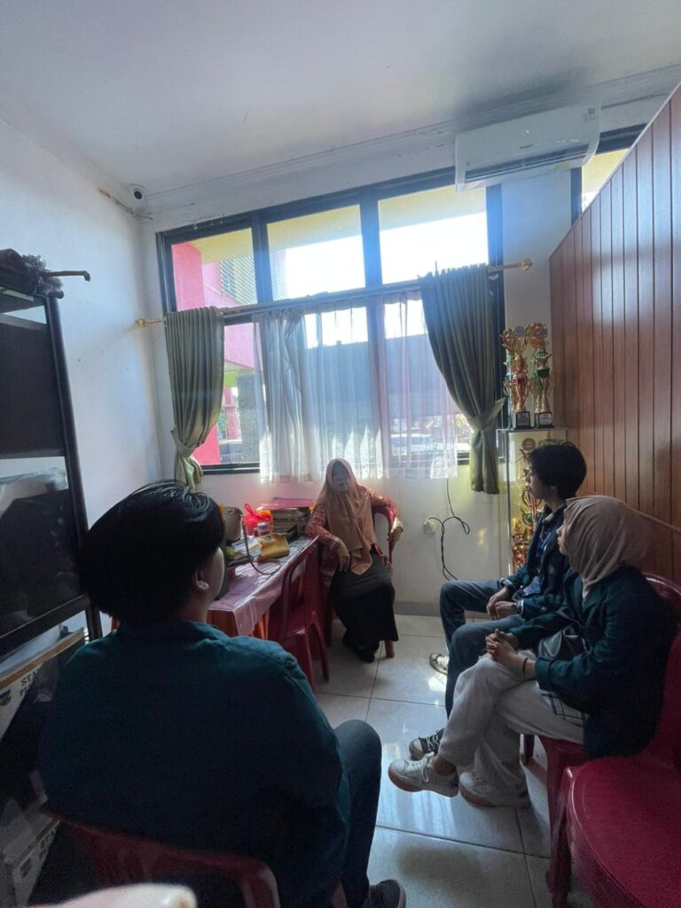 dokumentasi memberi surat izin serta proposal